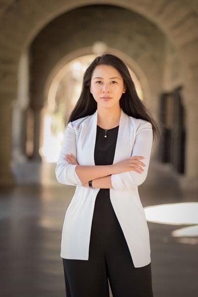 Helen Zhang, photo 2