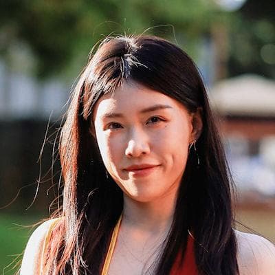 Stacey Zhao, photo 1