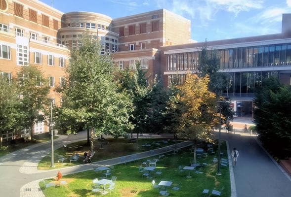 Taubman Center, photo 1