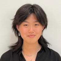 Alyani Yang, photo 2