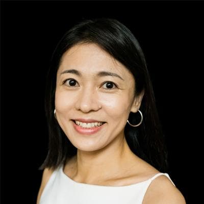 Angela Zhang, photo 1