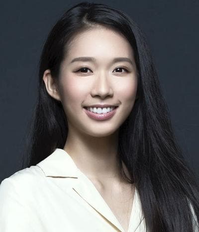 Vivian Khoung, photo 2