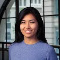 Layla Zhu, CFA, photo 2