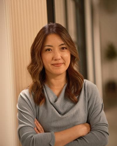 Daphne Chang, photo 1