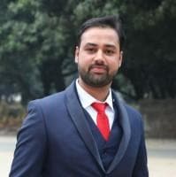 Manoj Kumar, ACII, CPCU, ARe, ARM, FIII, MBA, photo 2