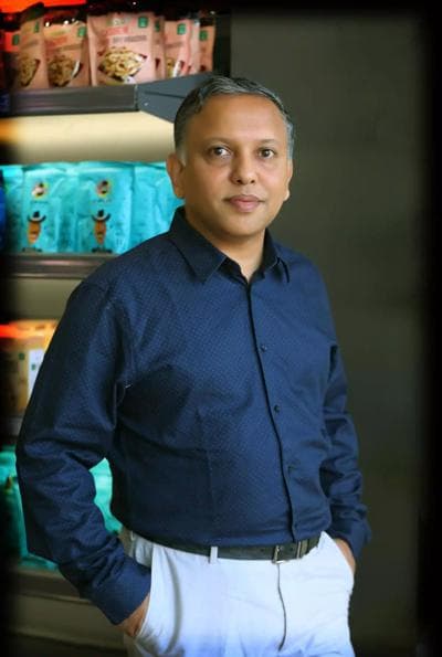 RAHUL KAMATH, photo 1