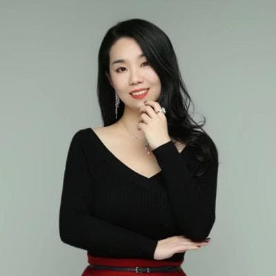 Sophie Yao, photo 1