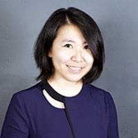 Julia Zhang, photo 1