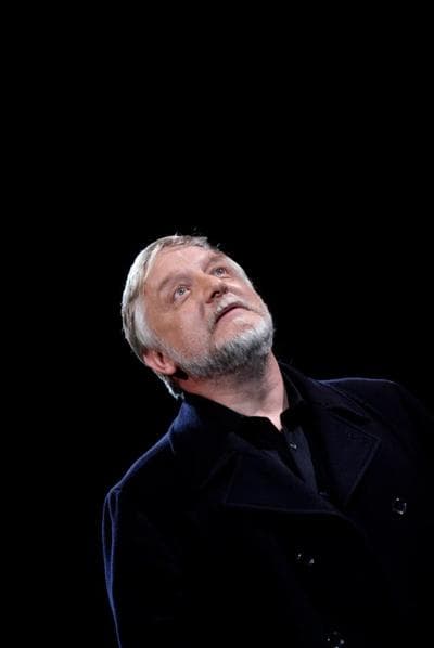 Russell Beale, photo 2