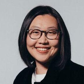 Winnie Lau, photo 2