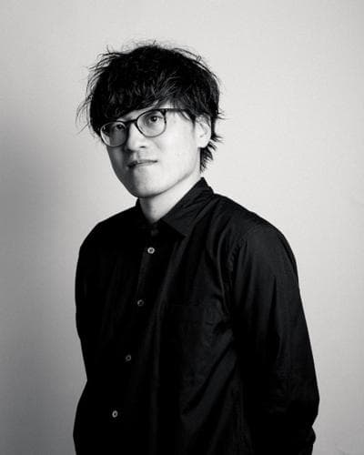 Yusuke Yamamoto, photo 1