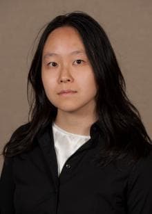 Helen Yang, photo 2