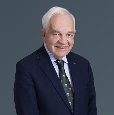 John McCallum, photo 2