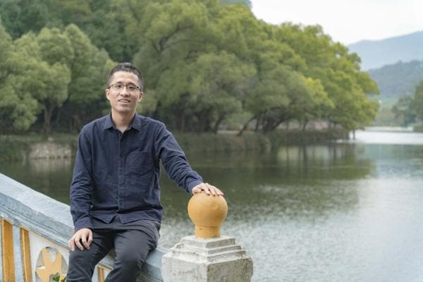 Chenhao Liu, photo 2