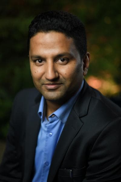 Abhinav Gupta, photo 1