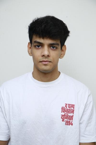 Divyansh Singh, photo 2