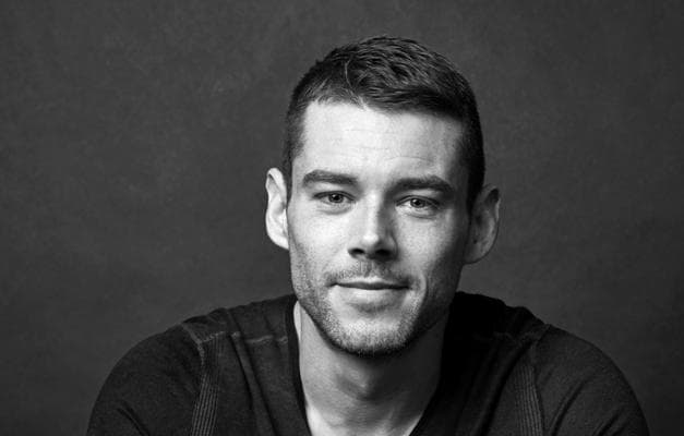 Brian J Smith, photo 2