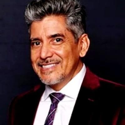 Javier Paz