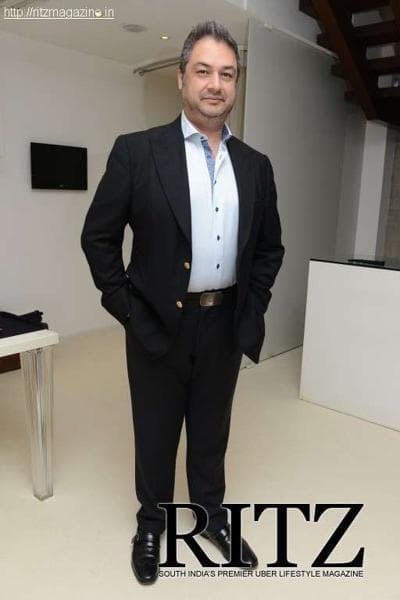 Atul Malhotra, photo 2