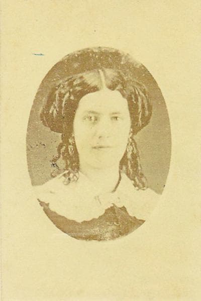 Caroline Morton, photo 1