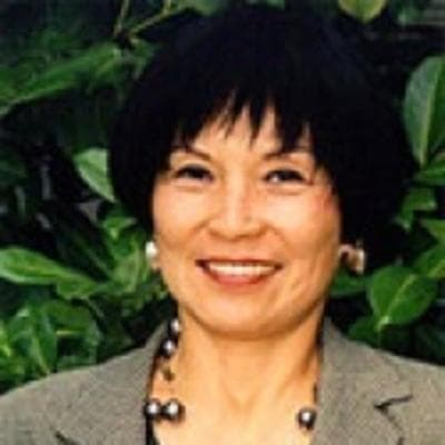 Elaine H. Kim, photo 2