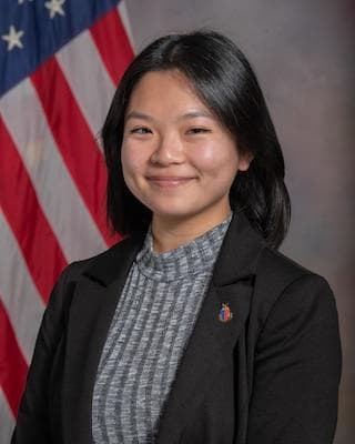 Catherine Nguyen, photo 1