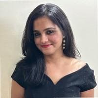 Anushi Rajguru, photo 2