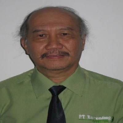 Dr. Alexander Halim