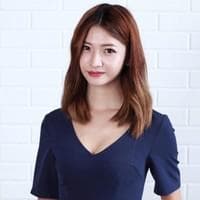 Sasha Tan