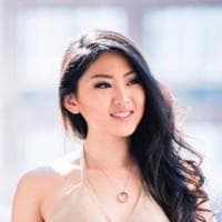 Julia Zhou