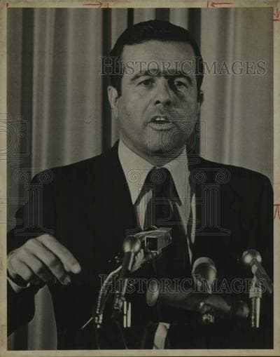 William Farah, photo 1